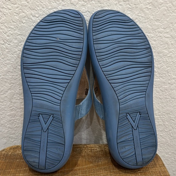 Vionic Activate Recovery Toe Post Suede Sandals Size 8.5 - Picture 6 of 7